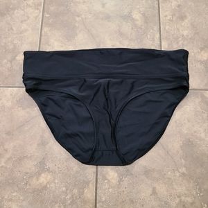 Thyme Maternity Size Large Bikini Bottom